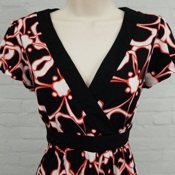 Mimi maternity dress floral sz M - Picture 2 of 5